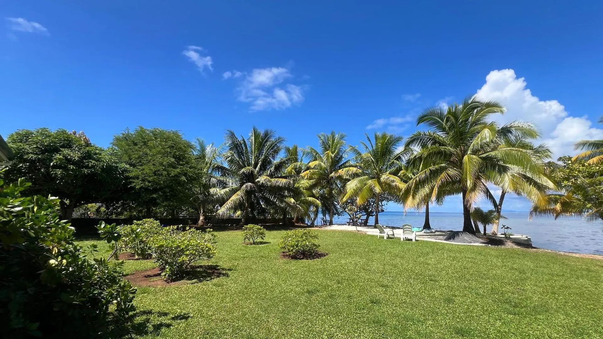 Ferienhaus Villa Fare Mama Rota - Au Bord De L'Ocean Taputapuapea