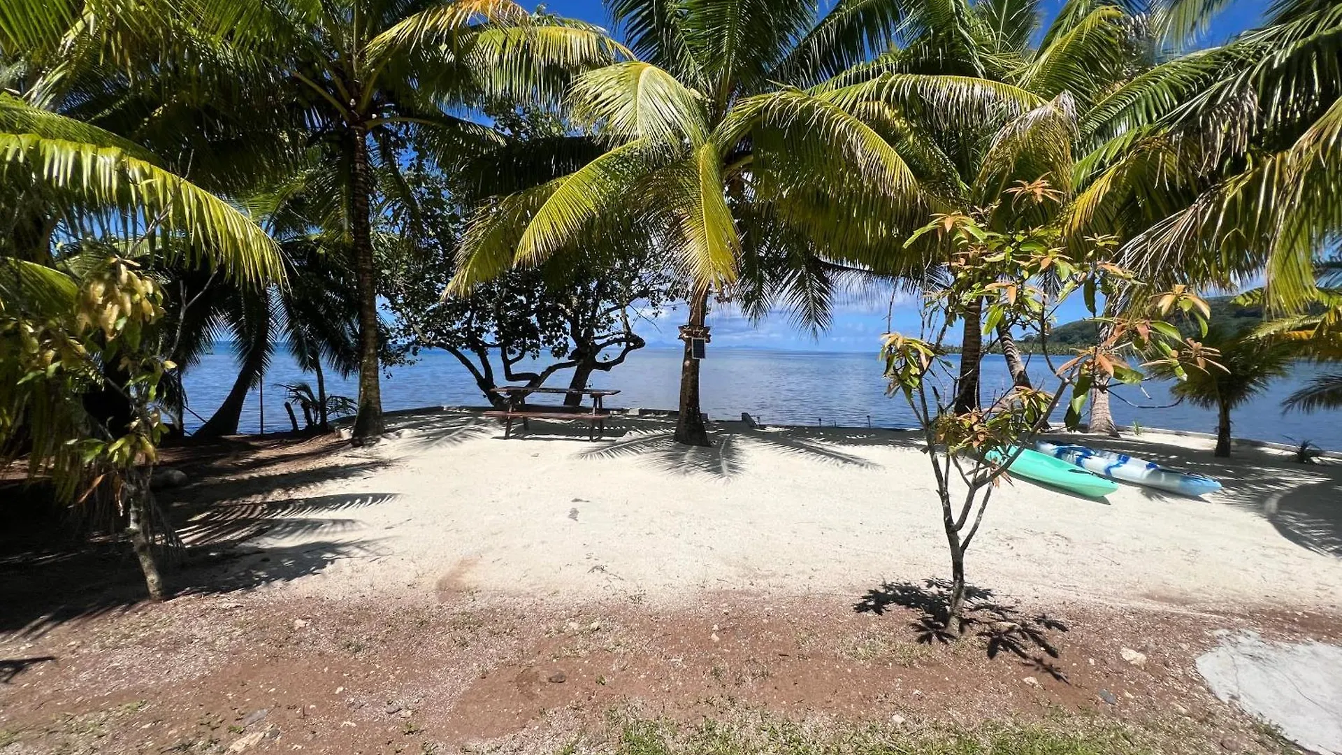 Villa Fare Mama Rota - Au Bord De L'Ocean Taputapuapea Ferienhaus
