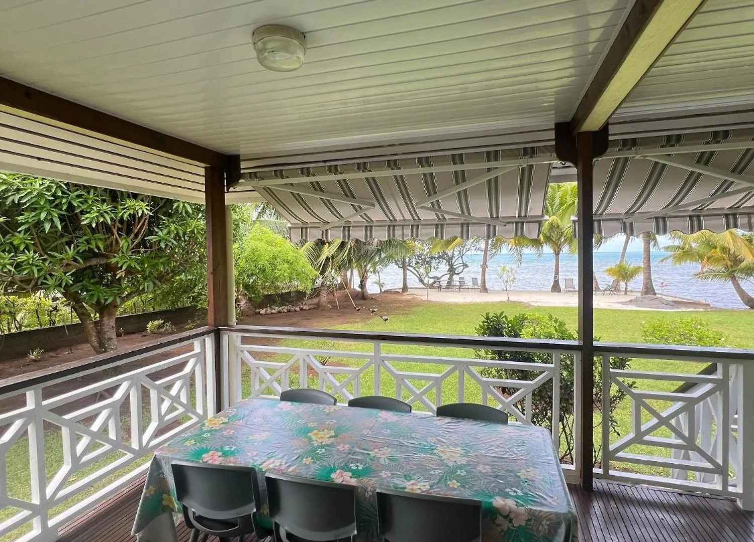 Villa Fare Mama Rota - Au Bord De L'Ocean Taputapuapea Ferienhaus