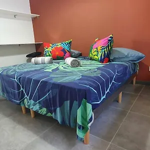 Le Fare Ape Tarua Hébergement de vacances